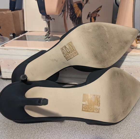 Call it spring Black heels, size 7.5 - Picture 10 of 10